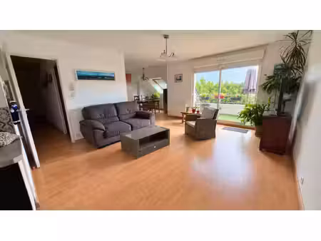 appartement t4 92 m² au sol - 78 m² hab.