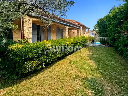 maison individuelle de 136 m² avec piscine – bagnols-sur-cèze