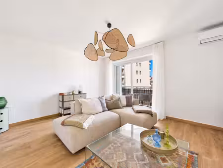a vendre f3 quartier st jean