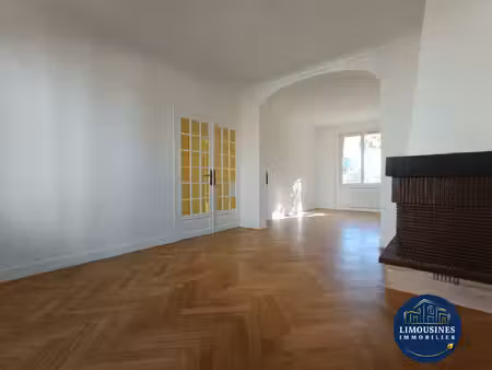 maison de ville des années 20 avec terrasse et jardin – limog