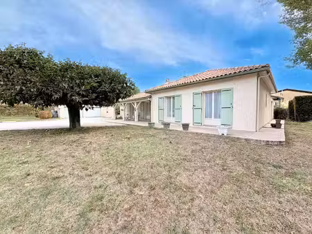 prigonrieux : maison traditionnelle avec annexe  7 pièces de 169m²