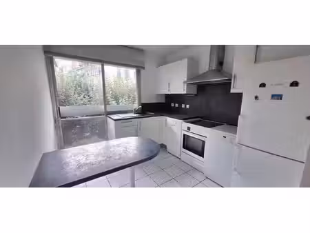 t3 avec garage proche place jourdan