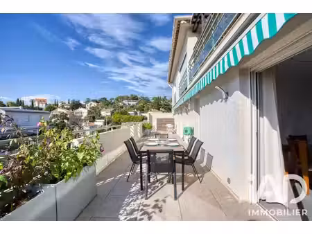 appartement à saint-raphaël (83700)