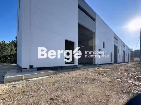 location local d’activités montauroux 83440 713m²