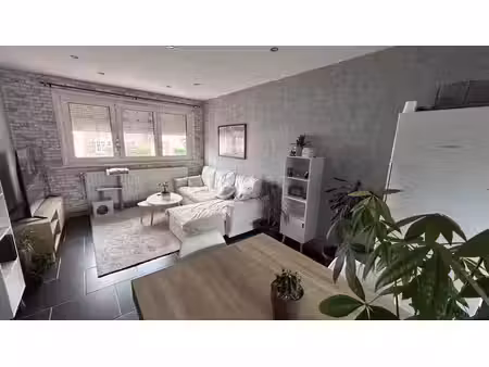 à vendre - maison semi-mitoyenne 3 chambres à angres