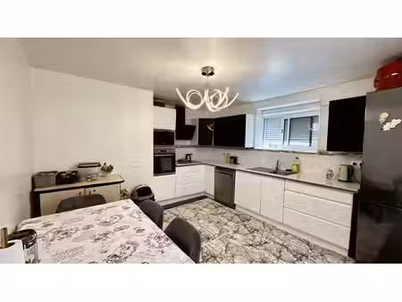 maison individuelle 3 chambres