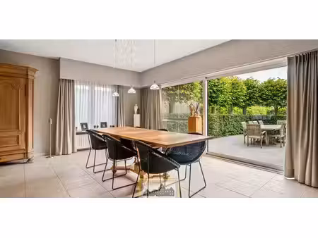 maison à vendre à burst pour € 399.000 avec 5 chambres à coucher