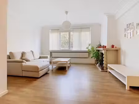 bruxelles - montgomery | confortable 85 m² meublé – 1 chambr