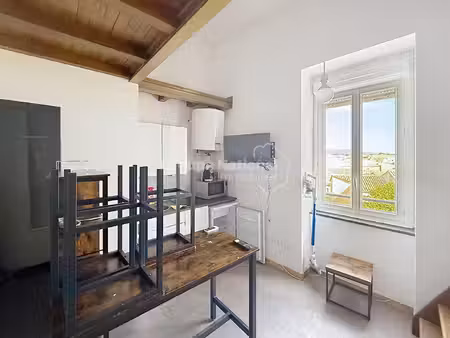appartement t1 bis 22 84 m² avec mezzanine et climatisation ? pierrelatte