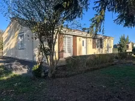 vente maison à la taillée (85450) : à vendre / 90m² la taillée