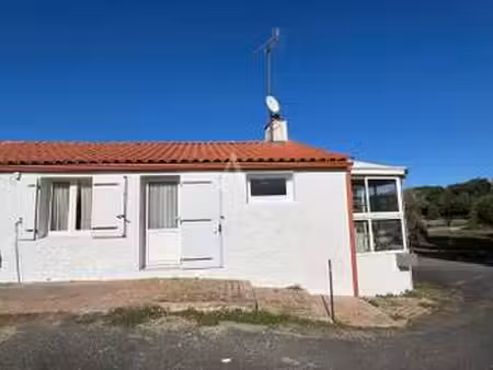 vente maison à saint-julien-des-landes (85150) : à vendre / 53m² saint-julien-des-landes