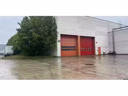 entrepôt à louer à mechelen pour € 19.800