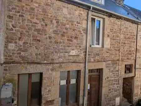 vente immeuble à villedieu-les-poeles (50800) : à vendre / 54m² villedieu-les-poeles