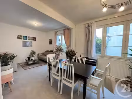 maison à louer - 4 pièces - 82 38 m2 - chartres - 28 - centre