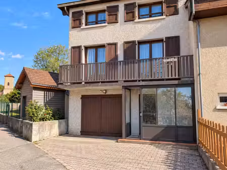 maison 3 pièces - 105 m²