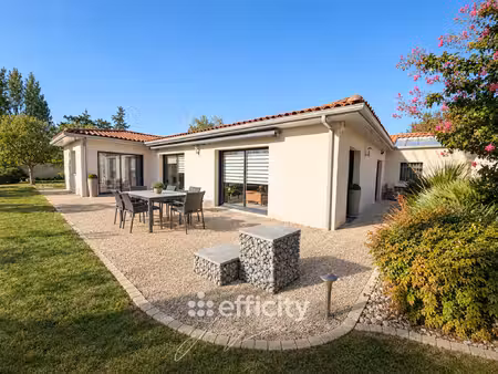 maison 6 pièces - 165 m²