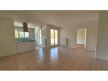 appartement t3 - 67 m² - saint martin d'heres