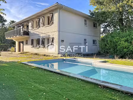 cestas – proche bourg – 4 chambres – piscine – fort potentiel