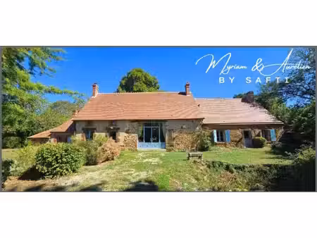 maison longère rénovée grange puits verger