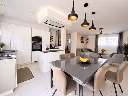 maison récente 100 m² – 3 chambres – belles prestations