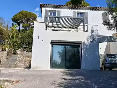 maison contemporaine 4 chambres avec vue mer à toulon - bas corniche marius escartefigue