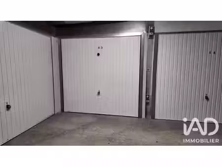 vente garage 23 m²