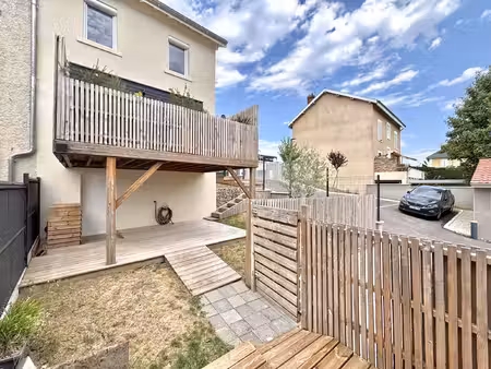 maison de ville entièrement rénovée