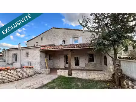 charmante maison en pierre avec jardin  terrasse  garage et dépendance