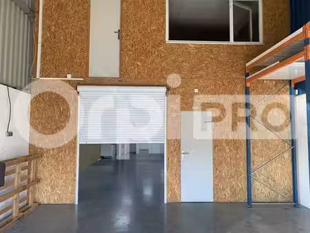 vente local d’activités saint jean d illac 33127 200m²