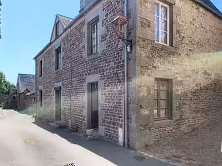 vente maison à saint-denis-le-gast (50450) : à vendre / 150m² saint-denis-le-gast