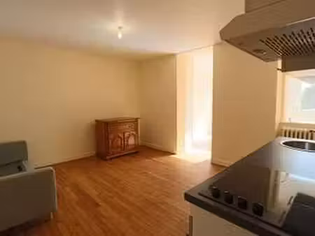 location appartement 3 pièces à trignac (44570) : à louer 3 pièces / 67m² trignac