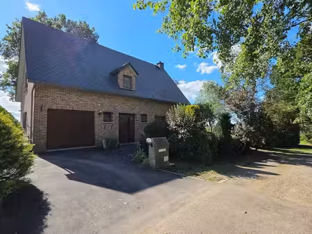 charmante villa 4 f - 4 ch  garage et jardin au calme !