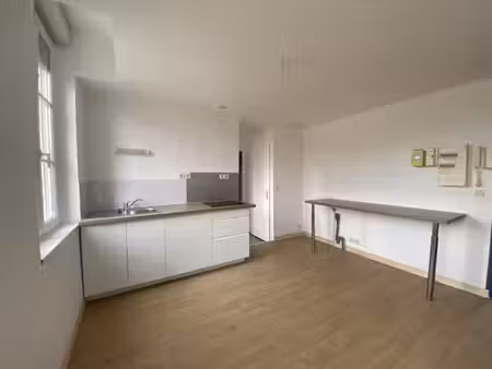 appartement non meublé molliens dreuil chauffage compris