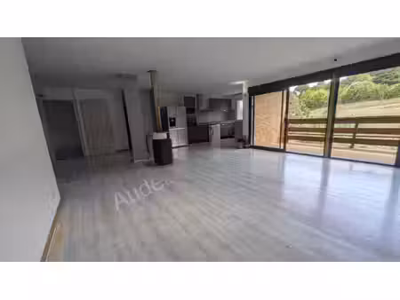 maison de village rénovée avec garage