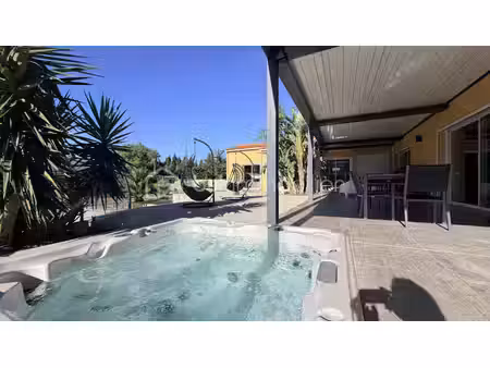 maison de 318 m² à pezilla-la-riviere