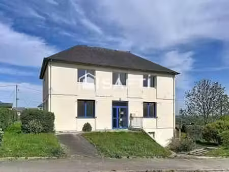 vente bureaux et commerces aux pieux (50340) : à vendre / 158m² les pieux
