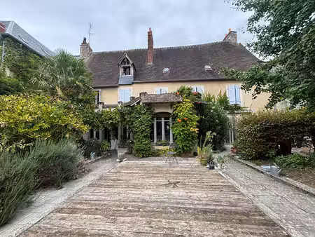 exclusivite bourges maison de maitre