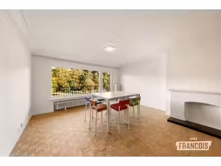 appartement te koop in sint-michiels met 2 slaapkamers