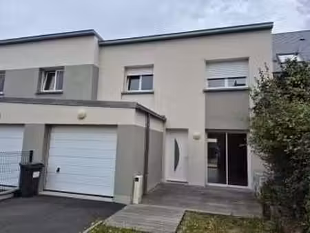 vente maison à granville (50400) : à vendre / 79m² granville