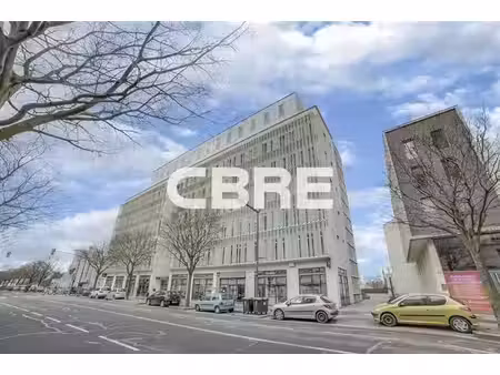 location bureau lyon 7ème (69007) 937 m²
