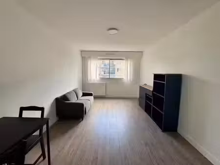 location appartement 2 pièces 43 m² à clichy (92110)  1 490 €