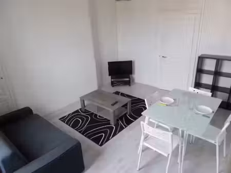 location meublée appartement 2 pièces 35 m² à limoges (87000)  435 €