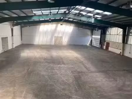 location local d'activités argenteuil 1 209 m²
