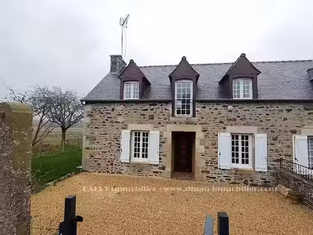 location maison 5 pièces 100 m² à corseul (22130)  670 €
