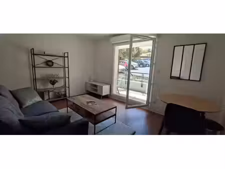 a auch  à vendre appartement type 2 dans résidence sécurisée