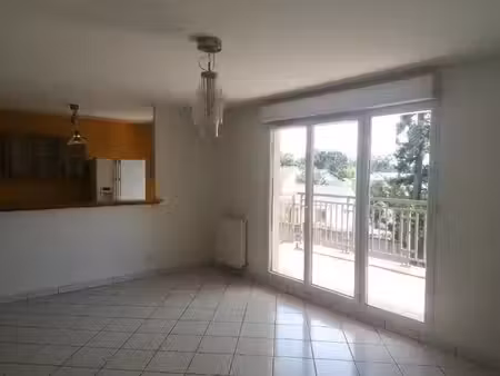 location appartement 3 pièces 72 m² à dagneux (01120)