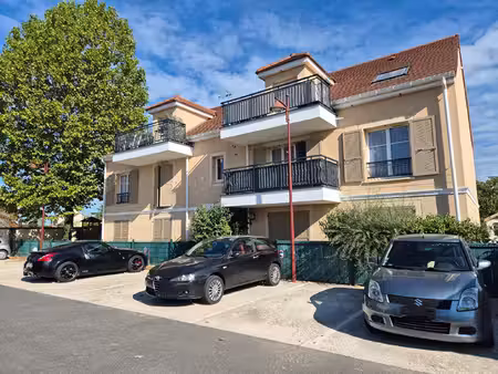 vente appartement 2 pièces  40.81m²  chevry