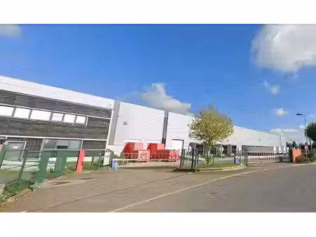 location entrepôt / local d'activités mitry mory 5 300 m²