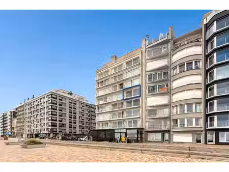 ruim appartement met frontaal zeezicht