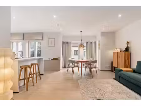 gerenoveerd appartement met zonnig terras